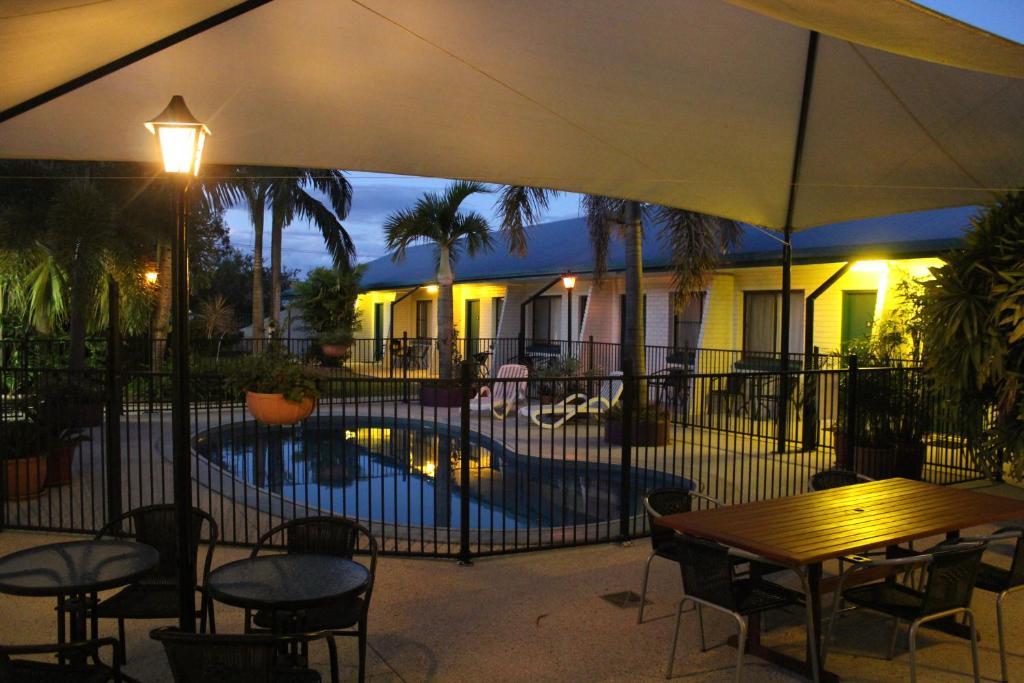 Peppercorn Motel Clermont Bagian luar foto