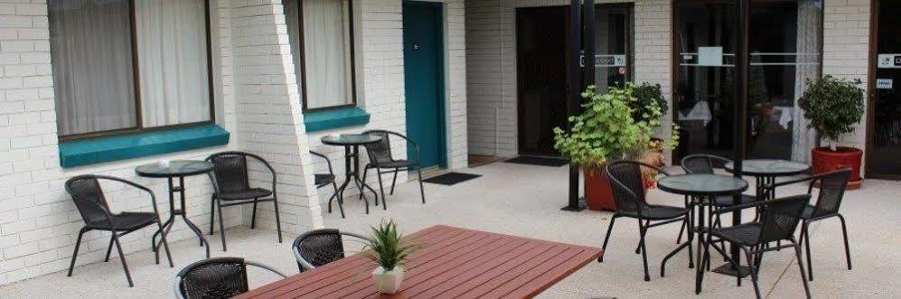 Peppercorn Motel Clermont Bagian luar foto