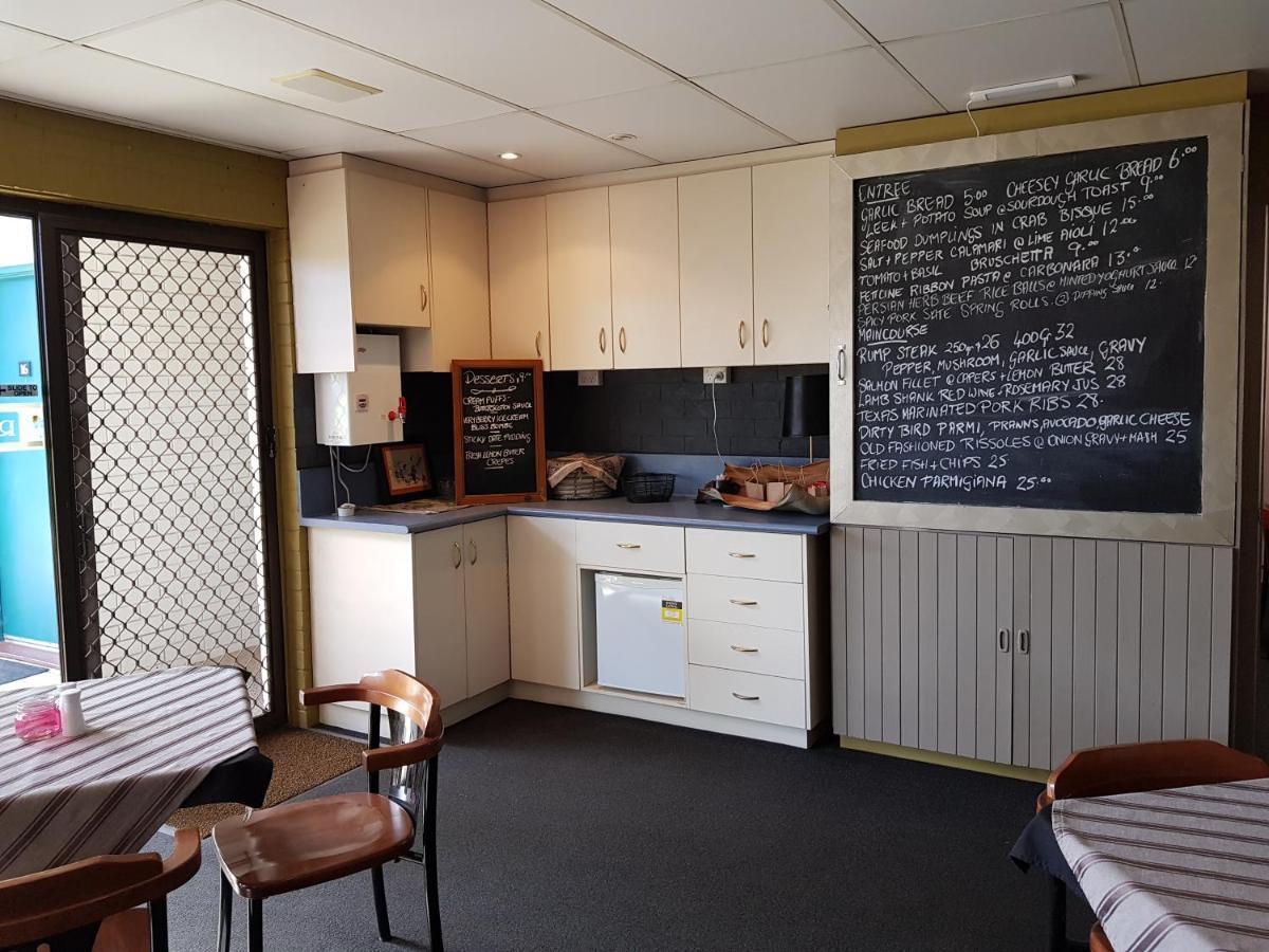 Peppercorn Motel Clermont Bagian luar foto